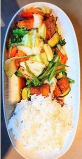 Char ban lei tofu – Gemüse mit Tofu und Reis